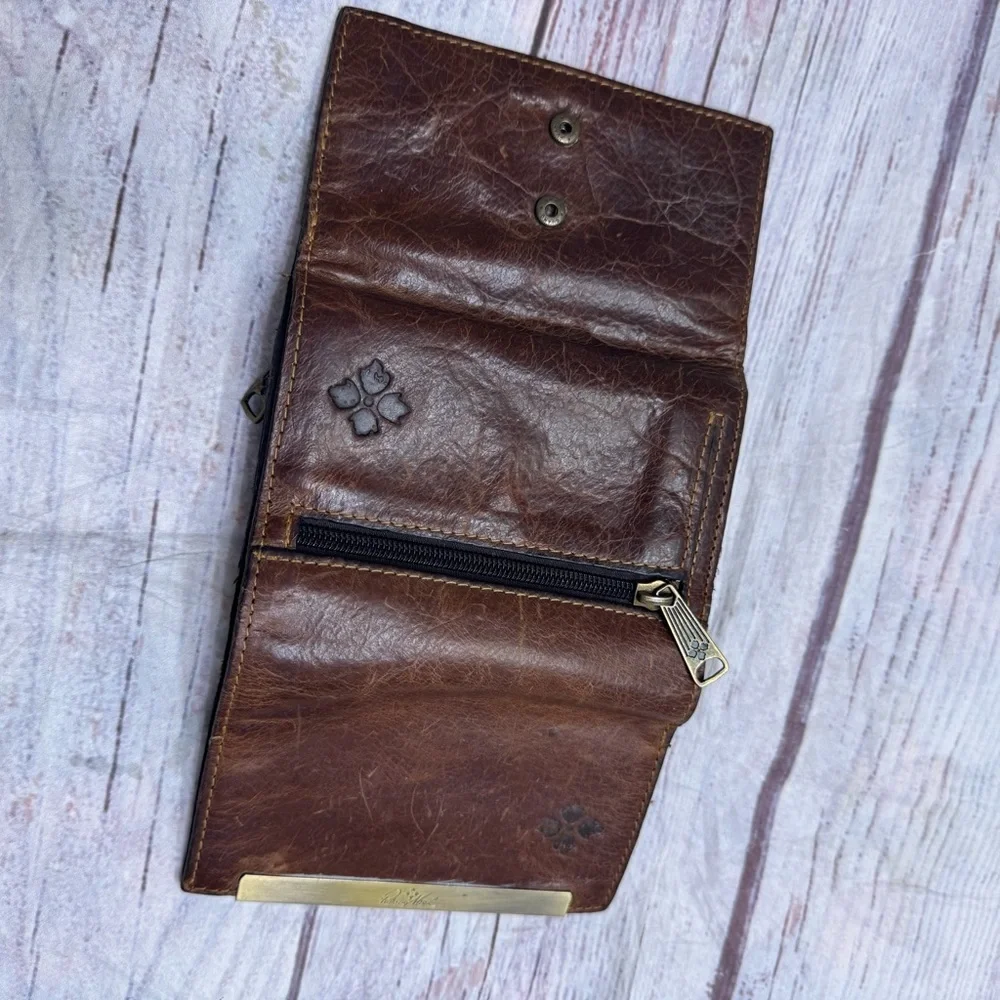 Patricia Nash Cametti TriFold Wallet Leather Rich Brown